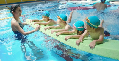 �X�C�~���O